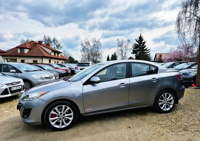 MAZDA 3 2.0 Exclusive +