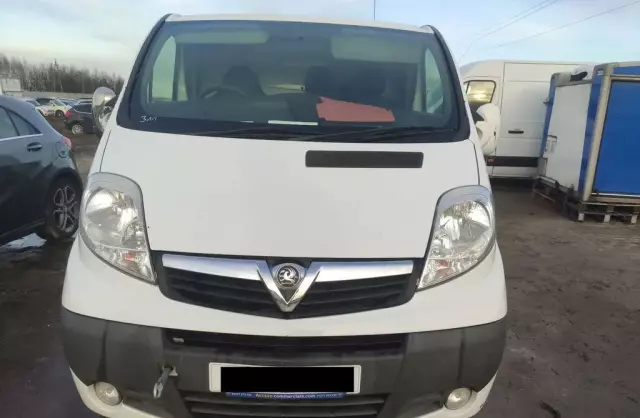 OPEL Vivaro 