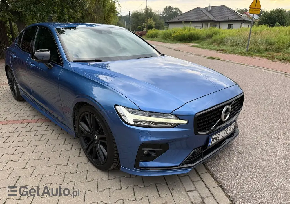 VOLVO S60 T6 AWD R-Design