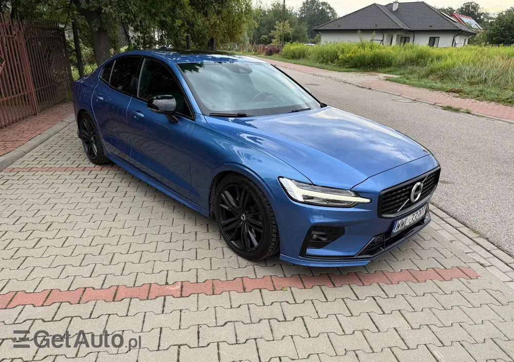 VOLVO S60 T6 AWD R-Design
