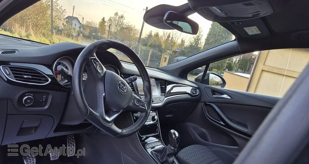 OPEL Astra 1.4 Turbo Innovation