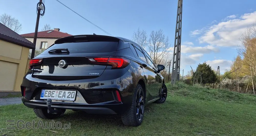 OPEL Astra 1.4 Turbo Innovation