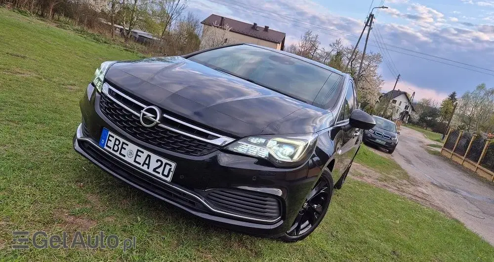 OPEL Astra 1.4 Turbo Innovation