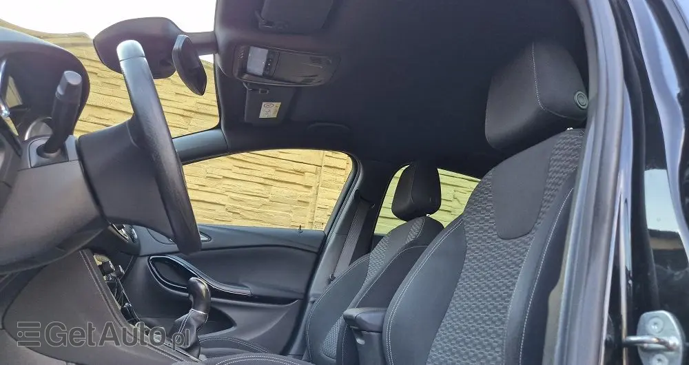 OPEL Astra 1.4 Turbo Innovation