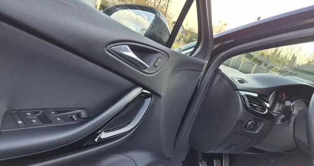 OPEL Astra 1.4 Turbo Innovation