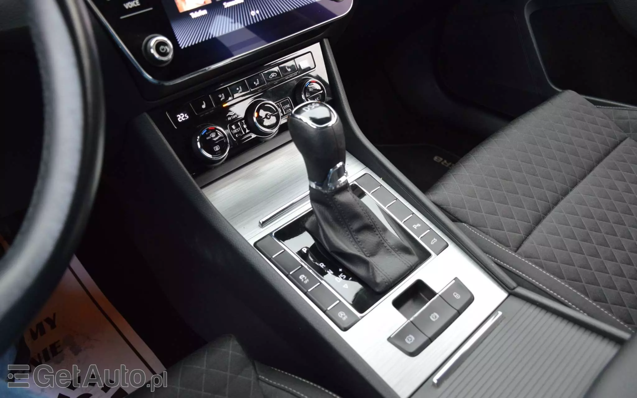 SKODA Superb 2.0 TDI DSG Ambition