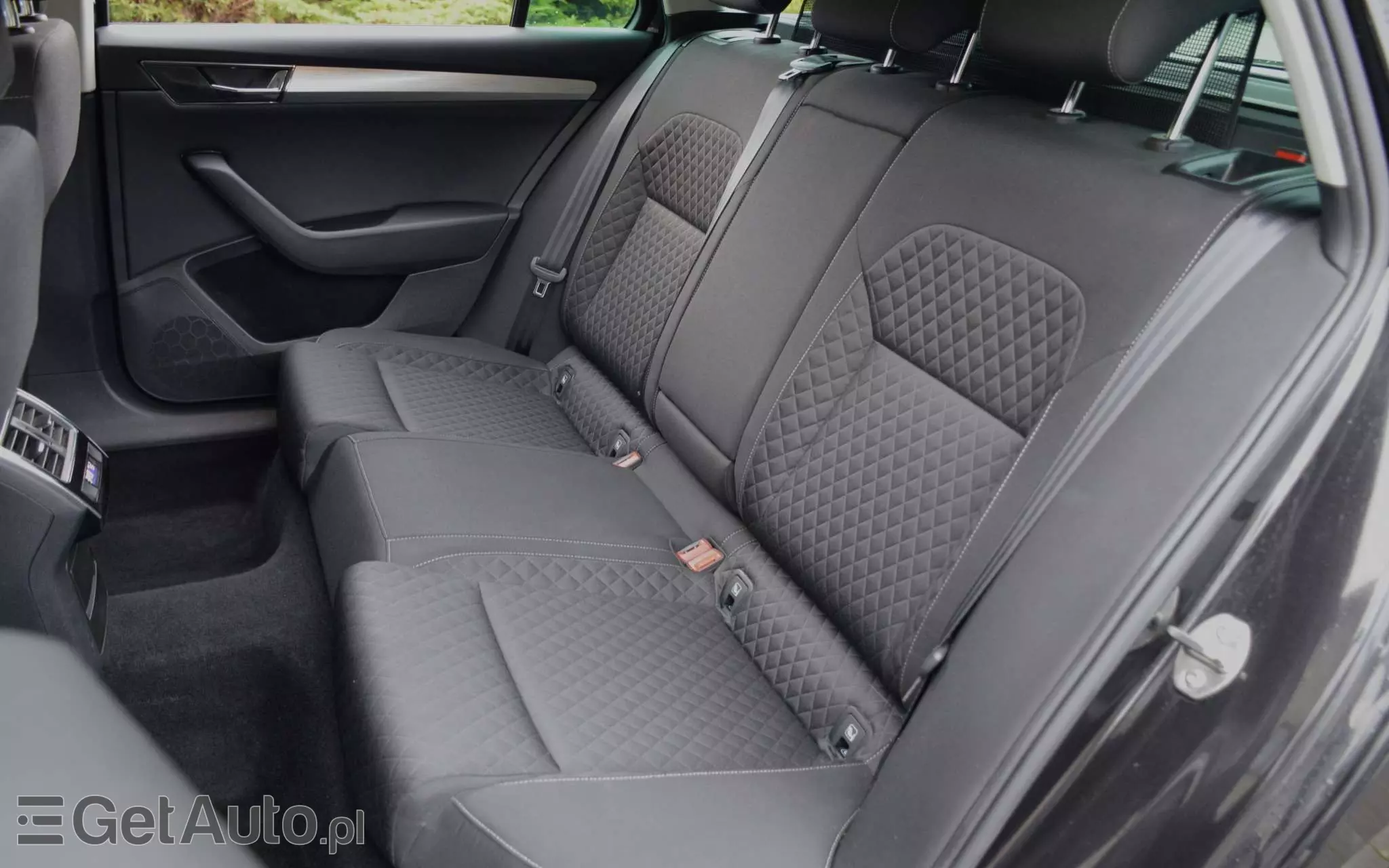 SKODA Superb 2.0 TDI DSG Ambition