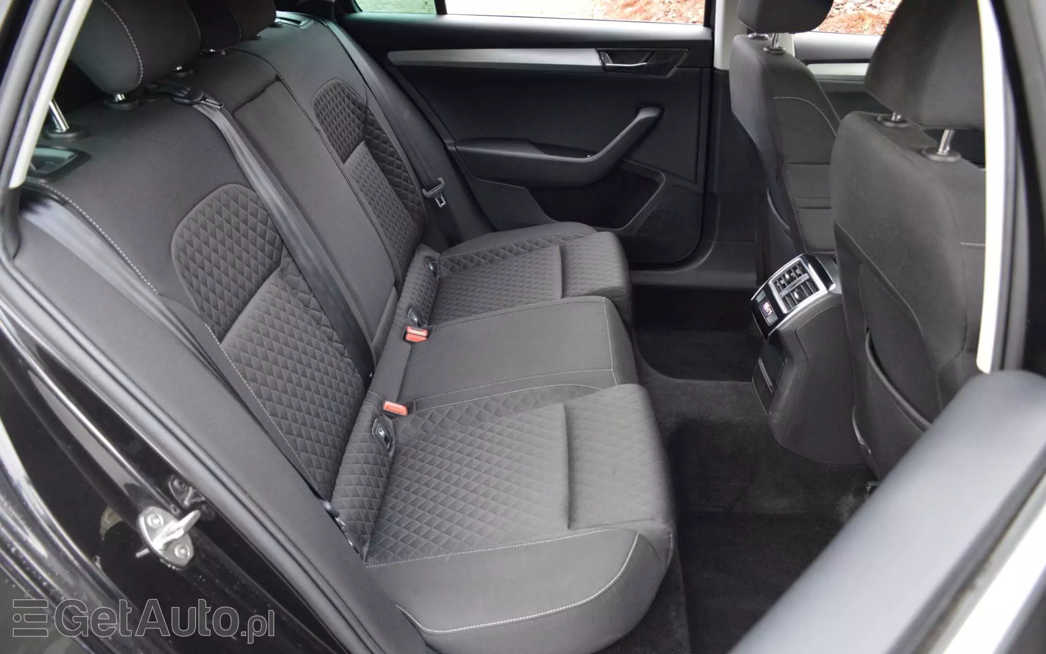 SKODA Superb 2.0 TDI DSG Ambition