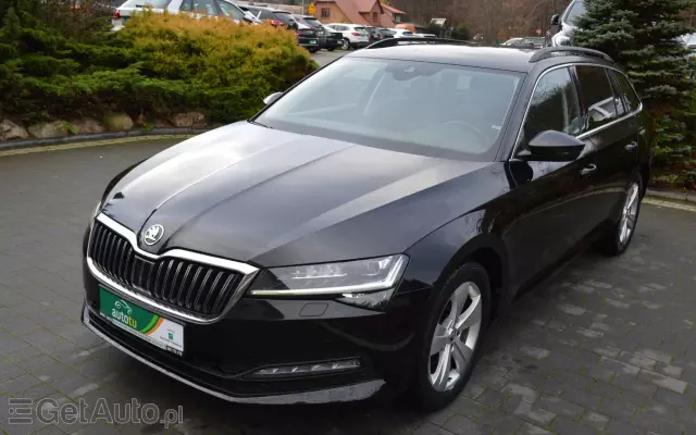 SKODA Superb 2.0 TDI DSG Ambition