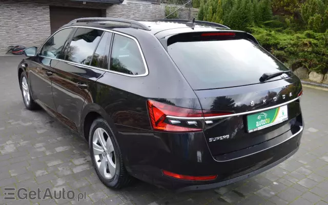 SKODA Superb 2.0 TDI DSG Ambition