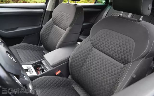 SKODA Superb 2.0 TDI DSG Ambition