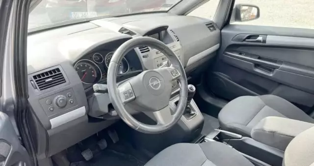 OPEL Zafira 