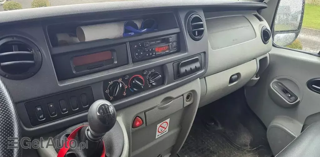 RENAULT Master 