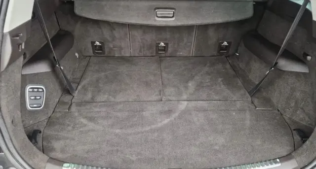 RENAULT Espace 1.6 dCi Energy Initiale Paris EDC 7os