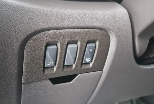 RENAULT Espace 1.6 dCi Energy Initiale Paris EDC 7os