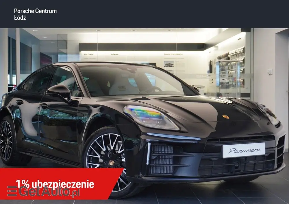 PORSCHE Panamera 