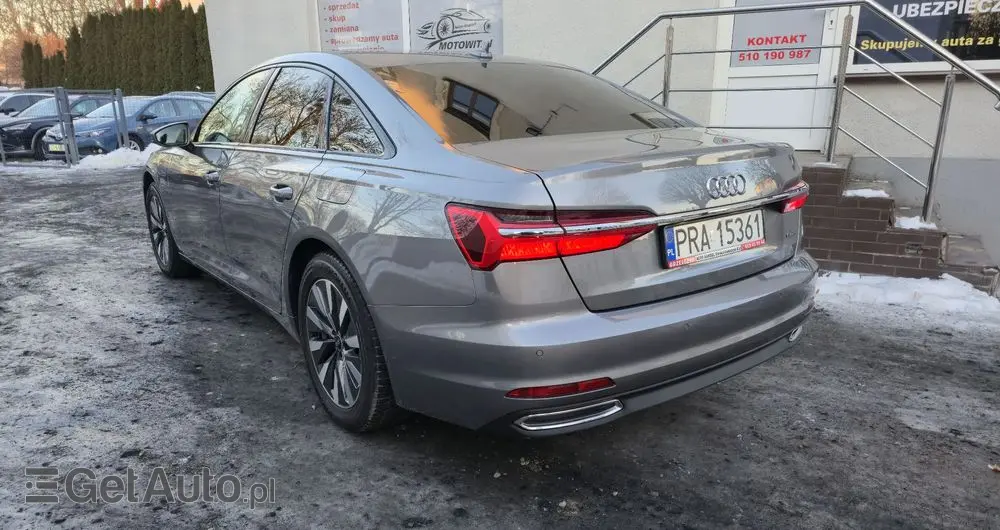 AUDI A6 Limousine 