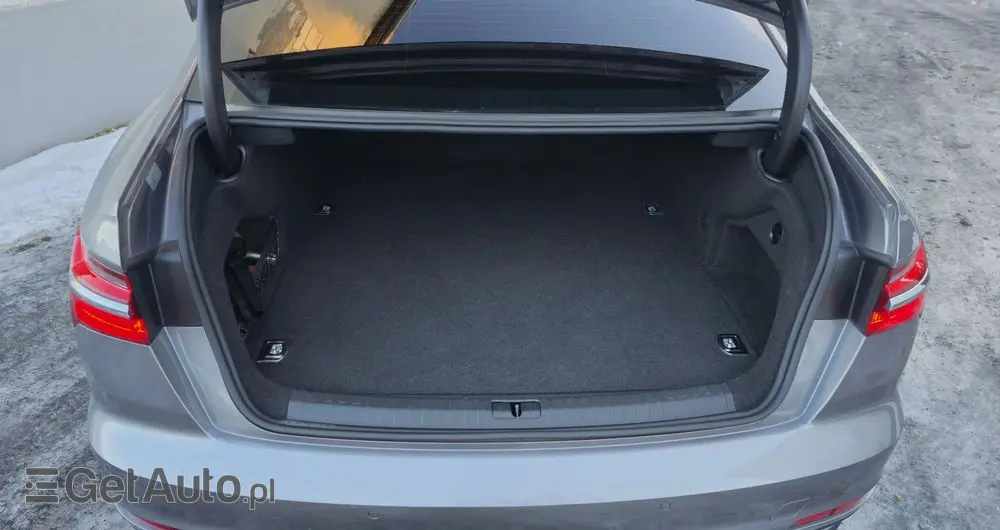 AUDI A6 Limousine 