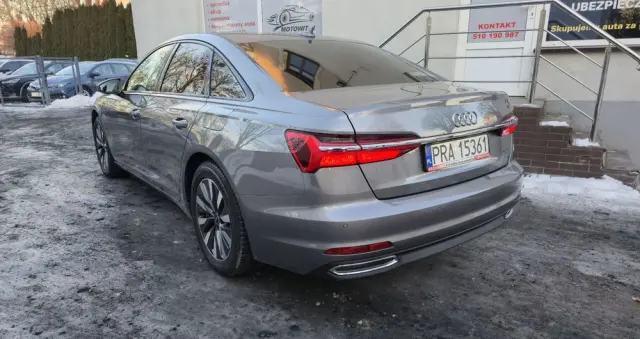 AUDI A6 Limousine 