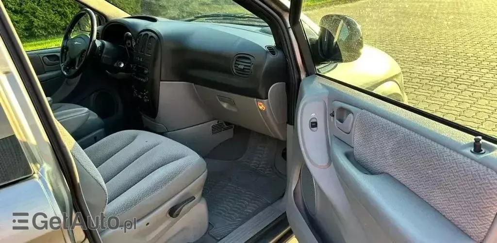 CHRYSLER Grand Voyager 