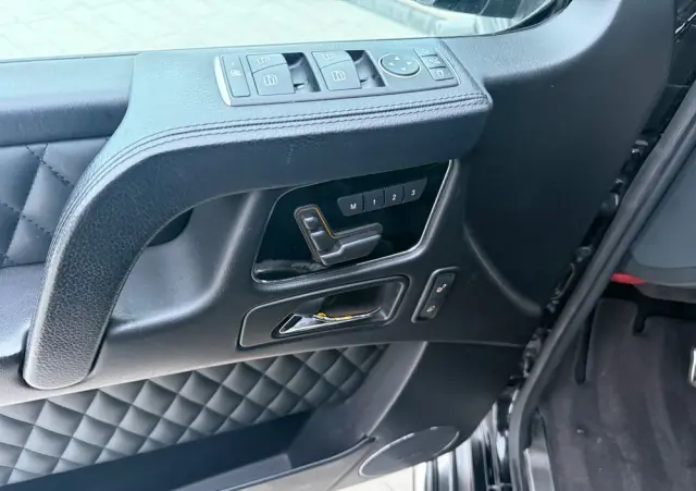 MERCEDES-BENZ Klasa G AMG 63 AMG SPEEDSHIFT 7G-TRONIC Edition 463