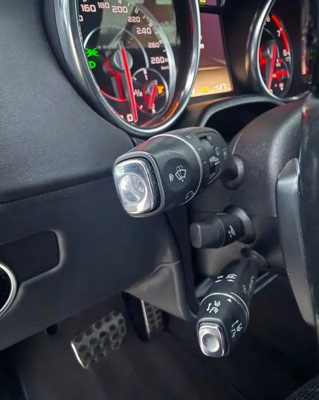 MERCEDES-BENZ Klasa G AMG 63 AMG SPEEDSHIFT 7G-TRONIC Edition 463