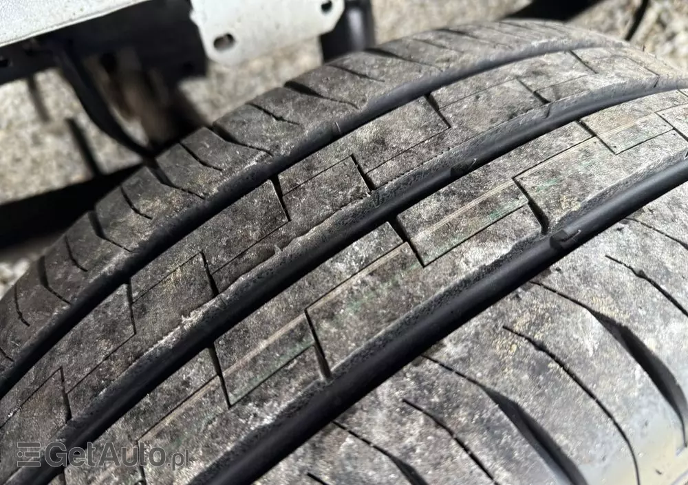 IVECO 2021/Daily 35-140 A8V/MAXI/ Automat Hi-Matic/full LED reflektory/Klima/PDC/tempomat/fotel comfort 