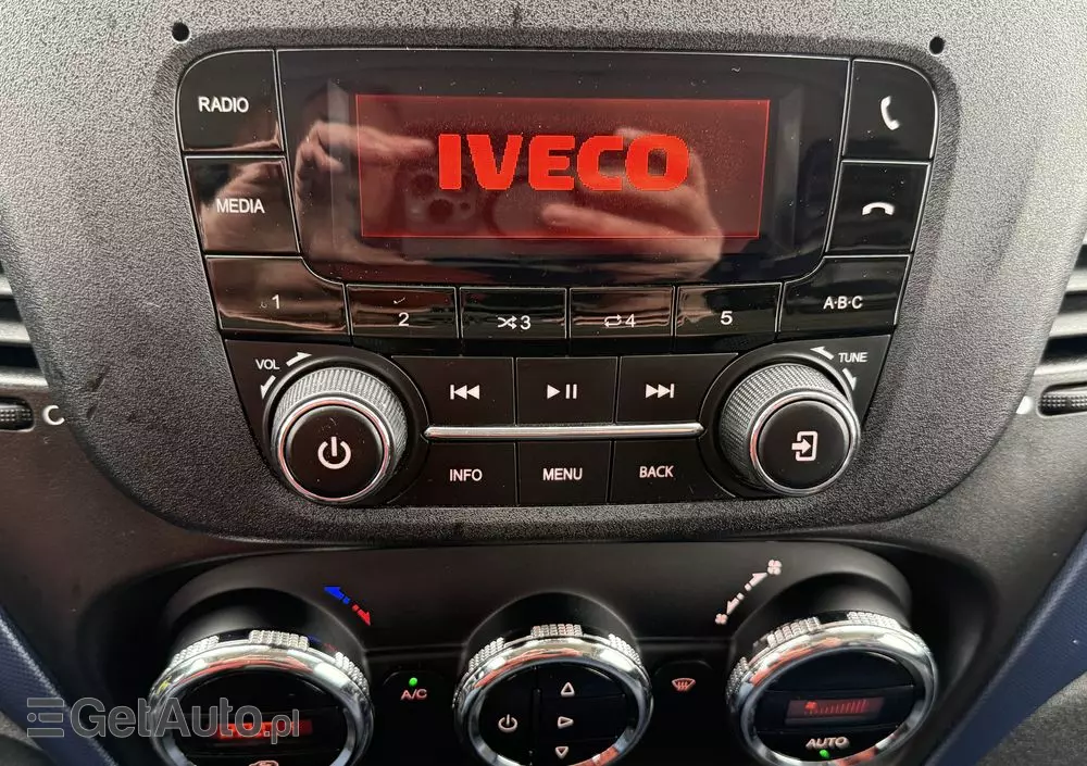 IVECO 2021/Daily 35-140 A8V/MAXI/ Automat Hi-Matic/full LED reflektory/Klima/PDC/tempomat/fotel comfort 