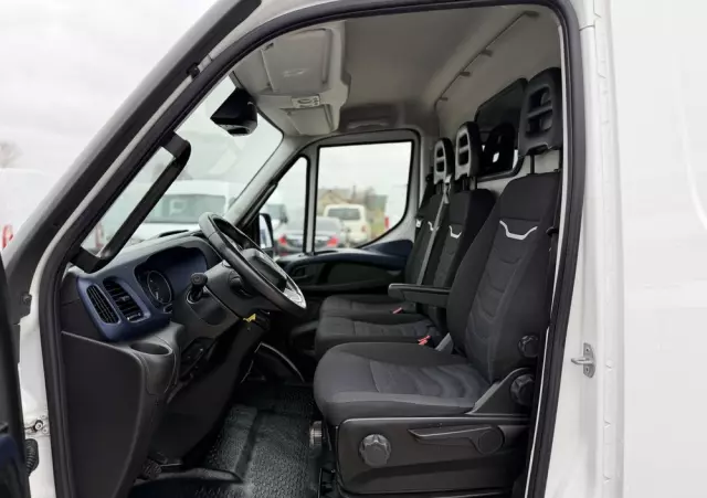 IVECO 2021/Daily 35-140 A8V/MAXI/ Automat Hi-Matic/full LED reflektory/Klima/PDC/tempomat/fotel comfort 