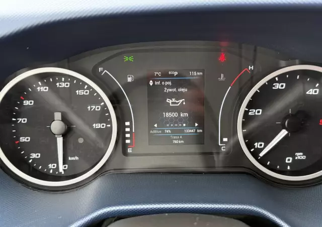 IVECO 2021/Daily 35-140 A8V/MAXI/ Automat Hi-Matic/full LED reflektory/Klima/PDC/tempomat/fotel comfort 