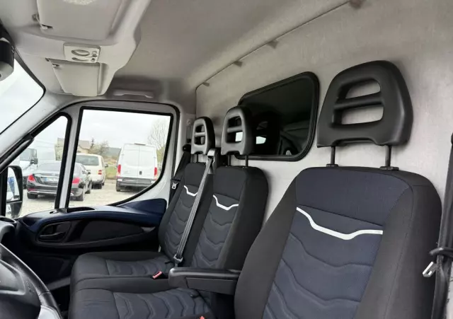 IVECO 2021/Daily 35-140 A8V/MAXI/ Automat Hi-Matic/full LED reflektory/Klima/PDC/tempomat/fotel comfort 
