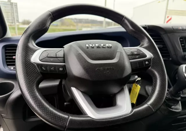 IVECO 2021/Daily 35-140 A8V/MAXI/ Automat Hi-Matic/full LED reflektory/Klima/PDC/tempomat/fotel comfort 