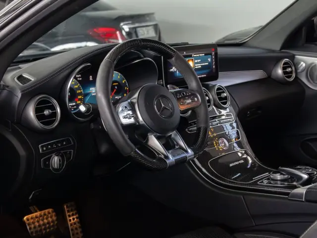 MERCEDES-BENZ Klasa C AMG 63 S Coupe AMG Speedshift MCT 9G