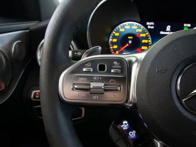 MERCEDES-BENZ Klasa C AMG 63 S Coupe AMG Speedshift MCT 9G