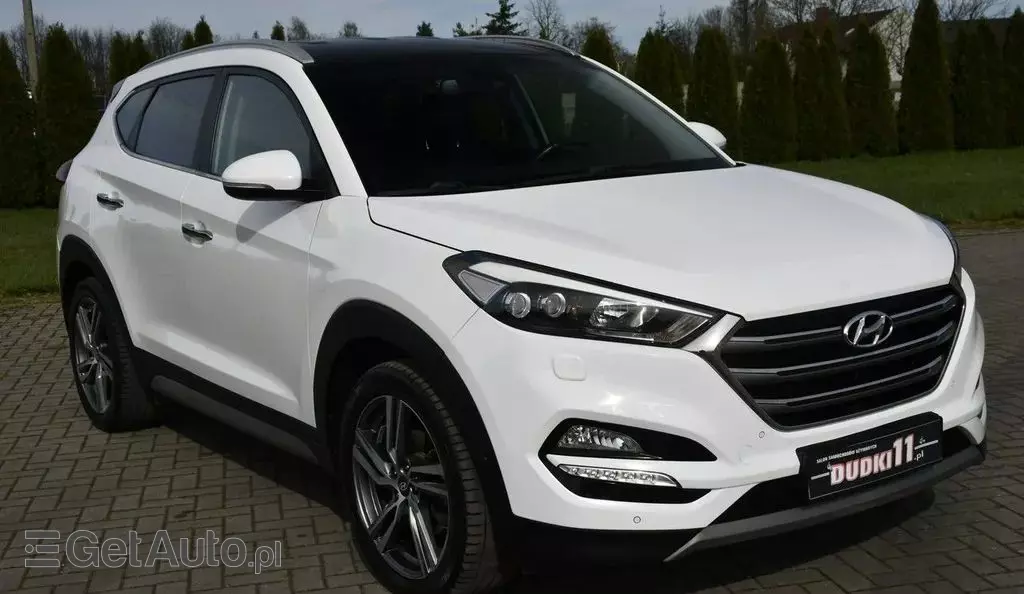 HYUNDAI Tucson 