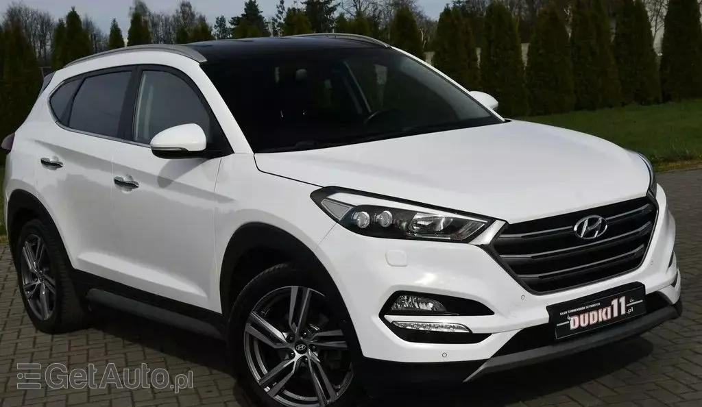 HYUNDAI Tucson 