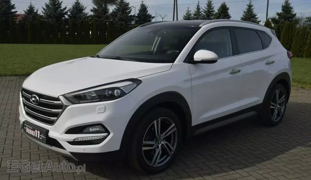 HYUNDAI Tucson 