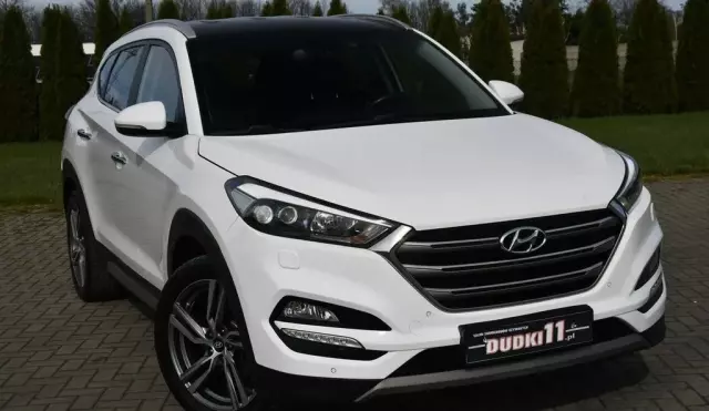 HYUNDAI Tucson 