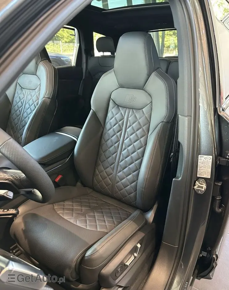 AUDI SQ7 