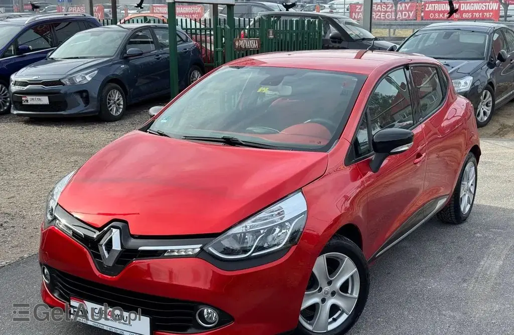 RENAULT Clio 