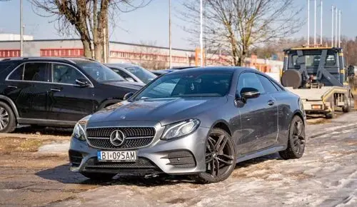 MERCEDES-BENZ Klasa E 