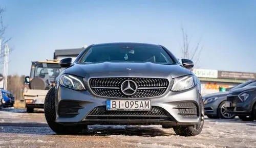 MERCEDES-BENZ Klasa E 