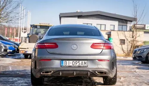 MERCEDES-BENZ Klasa E 