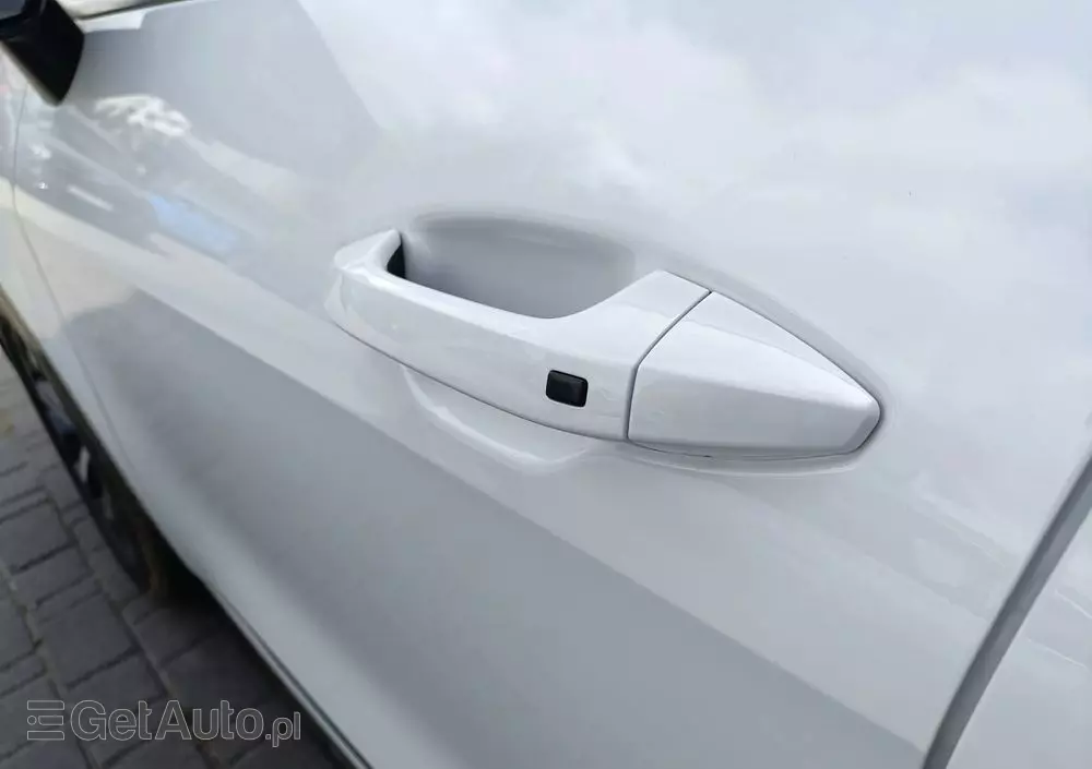 KIA Sportage 1.6 T-GDI MHEV Business Line 2WD DCT