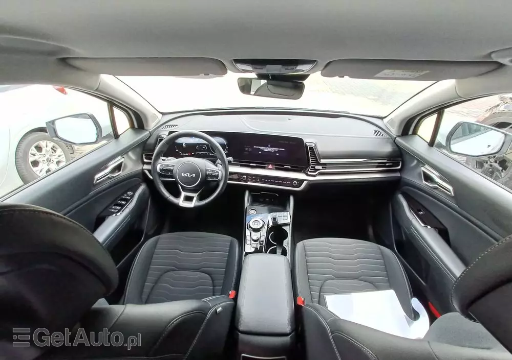 KIA Sportage 1.6 T-GDI MHEV Business Line 2WD DCT