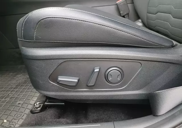 KIA Sportage 1.6 T-GDI MHEV Business Line 2WD DCT