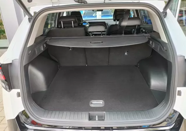 KIA Sportage 1.6 T-GDI MHEV Business Line 2WD DCT