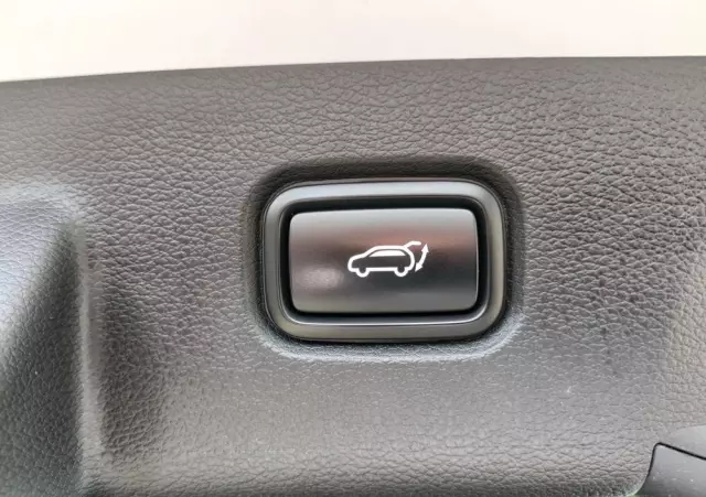 KIA Sportage 1.6 T-GDI MHEV Business Line 2WD DCT