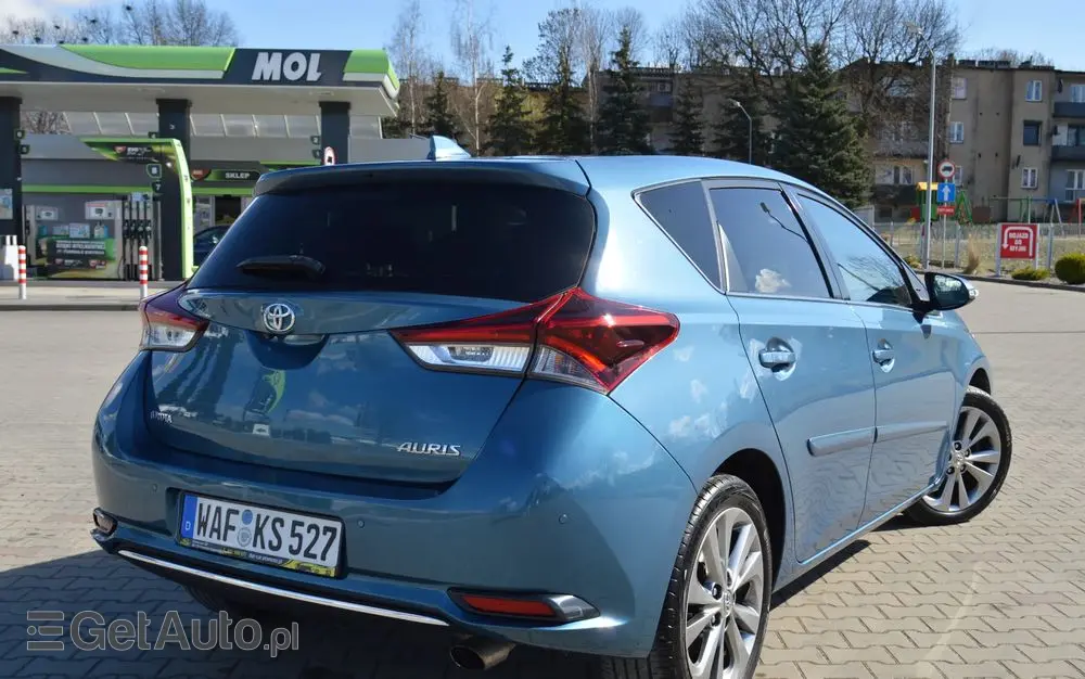 TOYOTA Auris 1.2 Turbo Executive