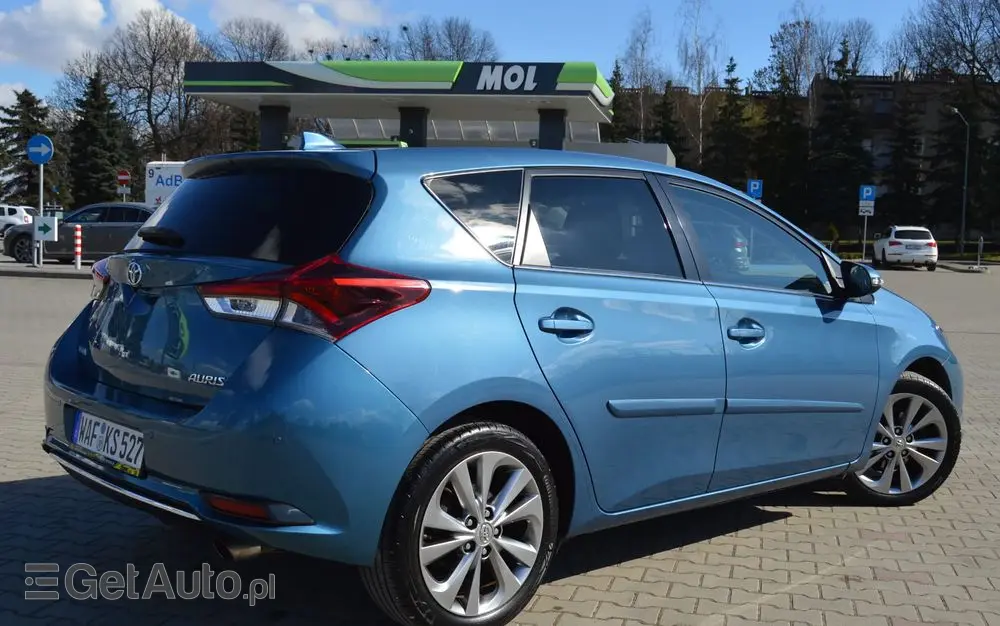 TOYOTA Auris 1.2 Turbo Executive